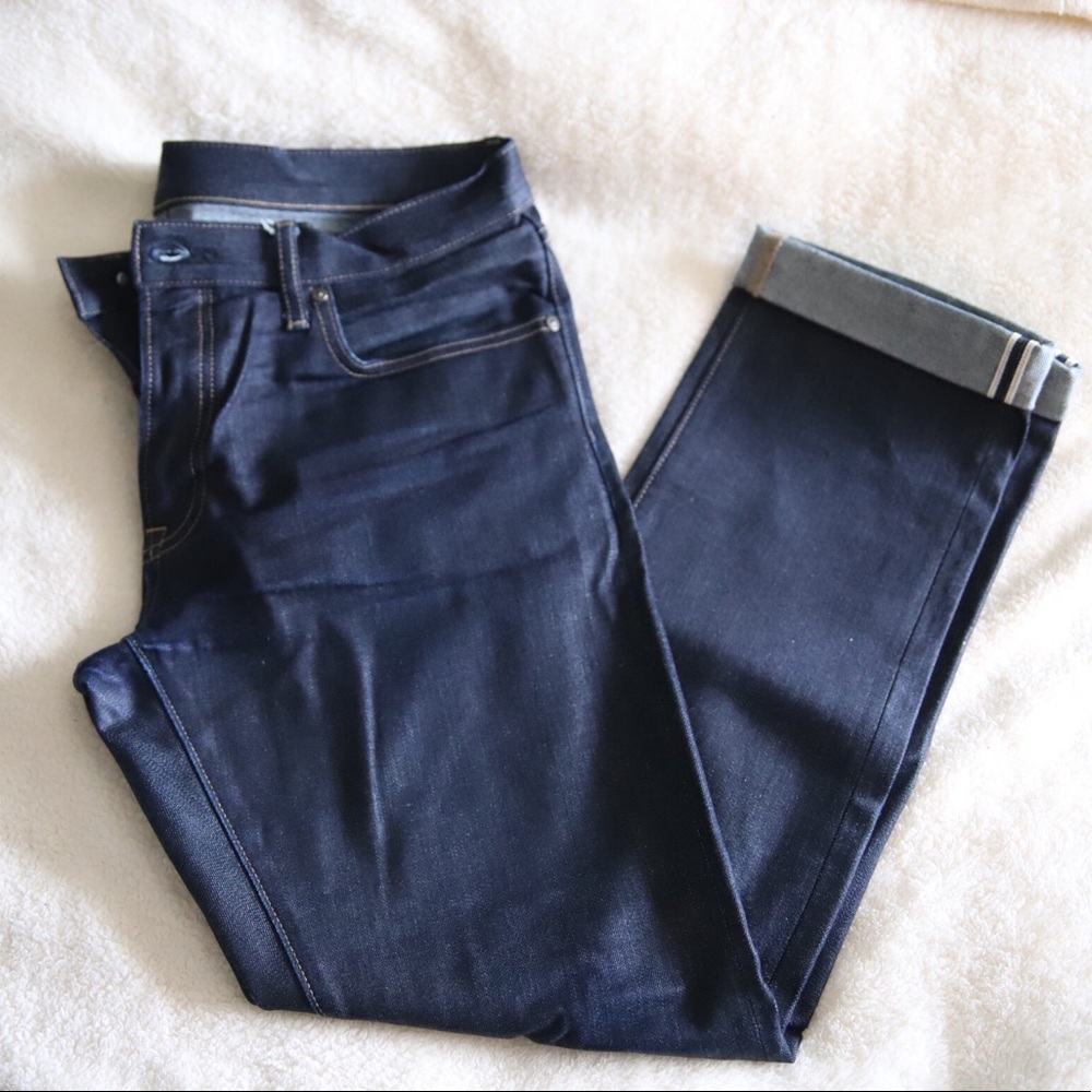 Uniqlo Dark Wash Slim Selvedge Men’s Jeans